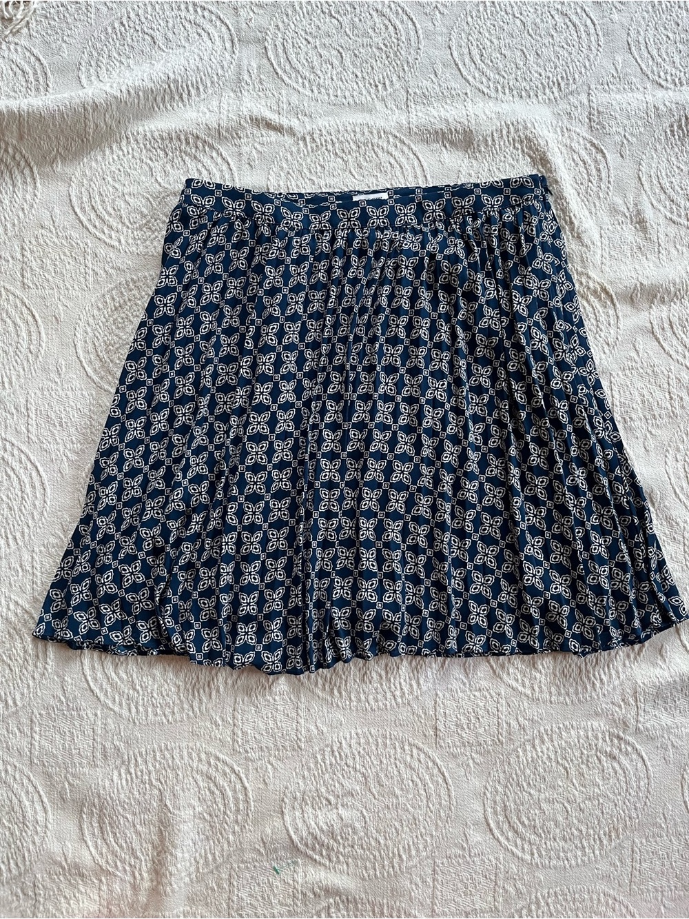 J. Crew NWT Pleated Skirt with Geometric Floral Print Size 10